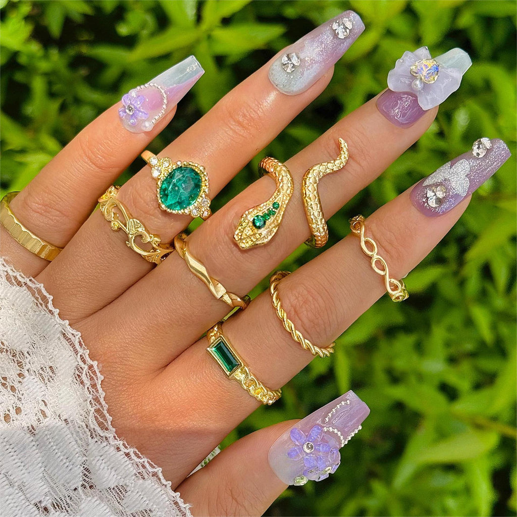 Snake-Shaped Ring Set