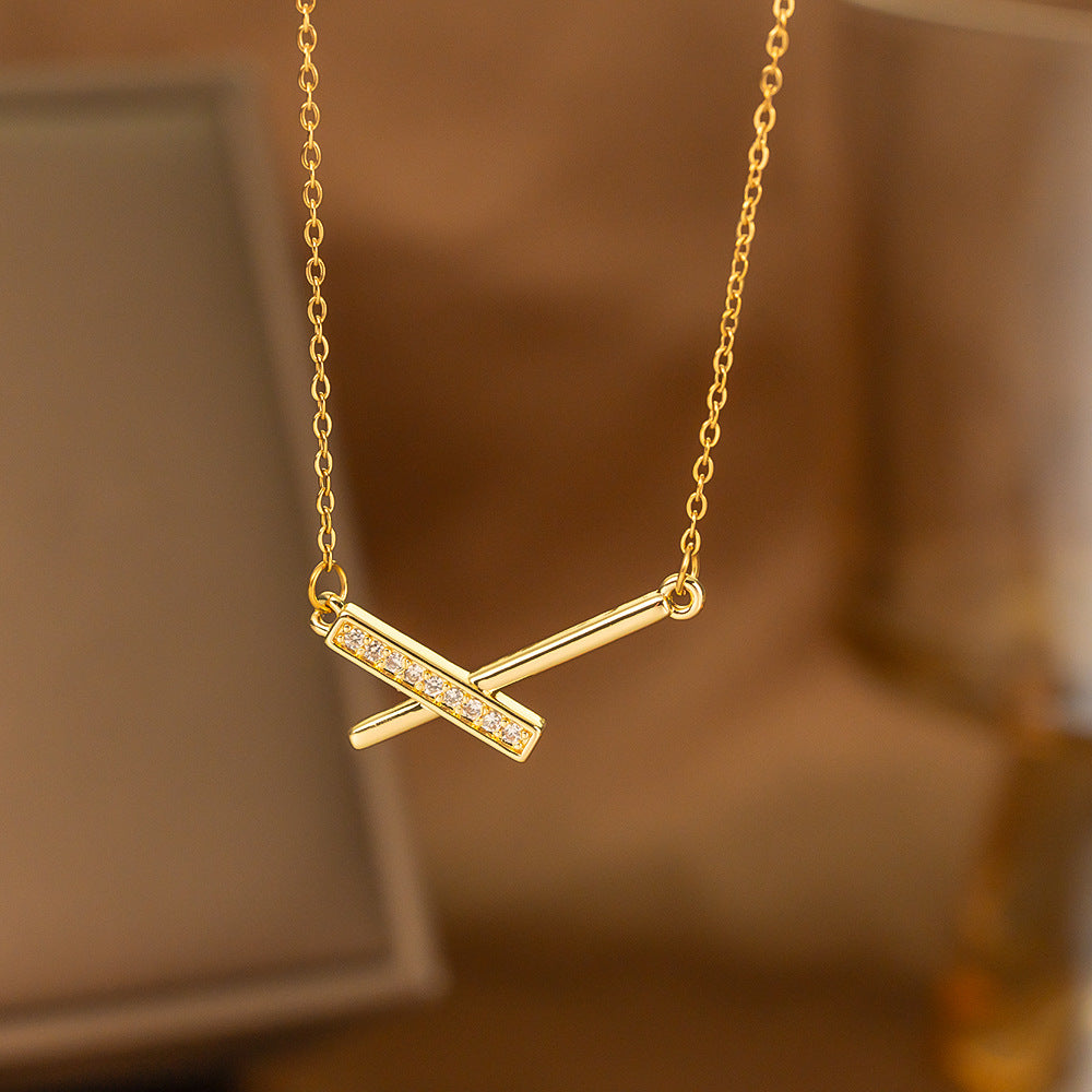 Single-diamond Pendant Necklace