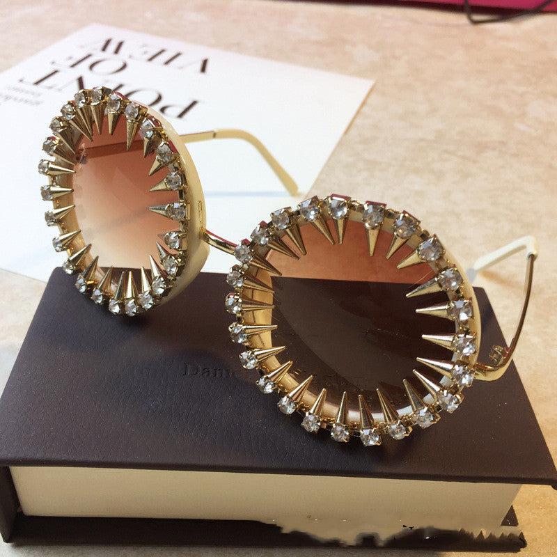Ralferty Unique Round Rivet Steampunk Sunglasses