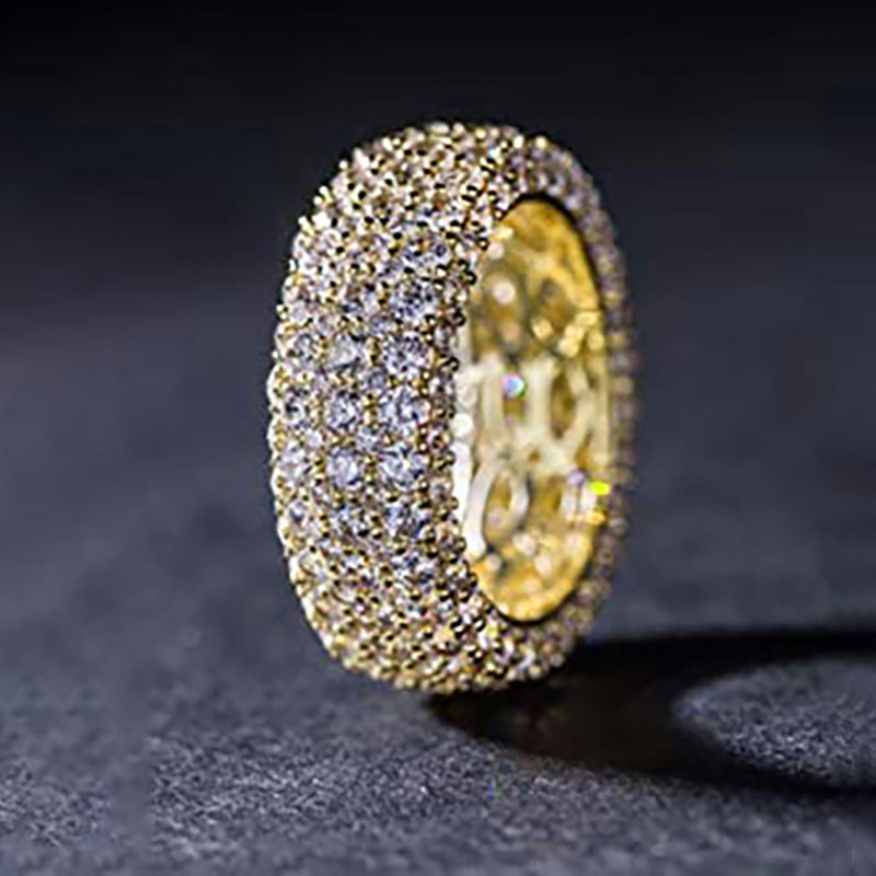 Multi-layer High-end Ring With A Sophisticated Look