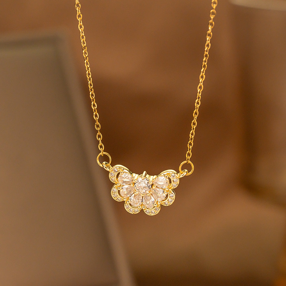 Single-diamond Pendant Necklace