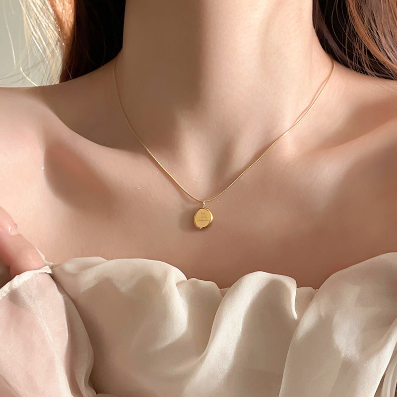 Jolo Necklace