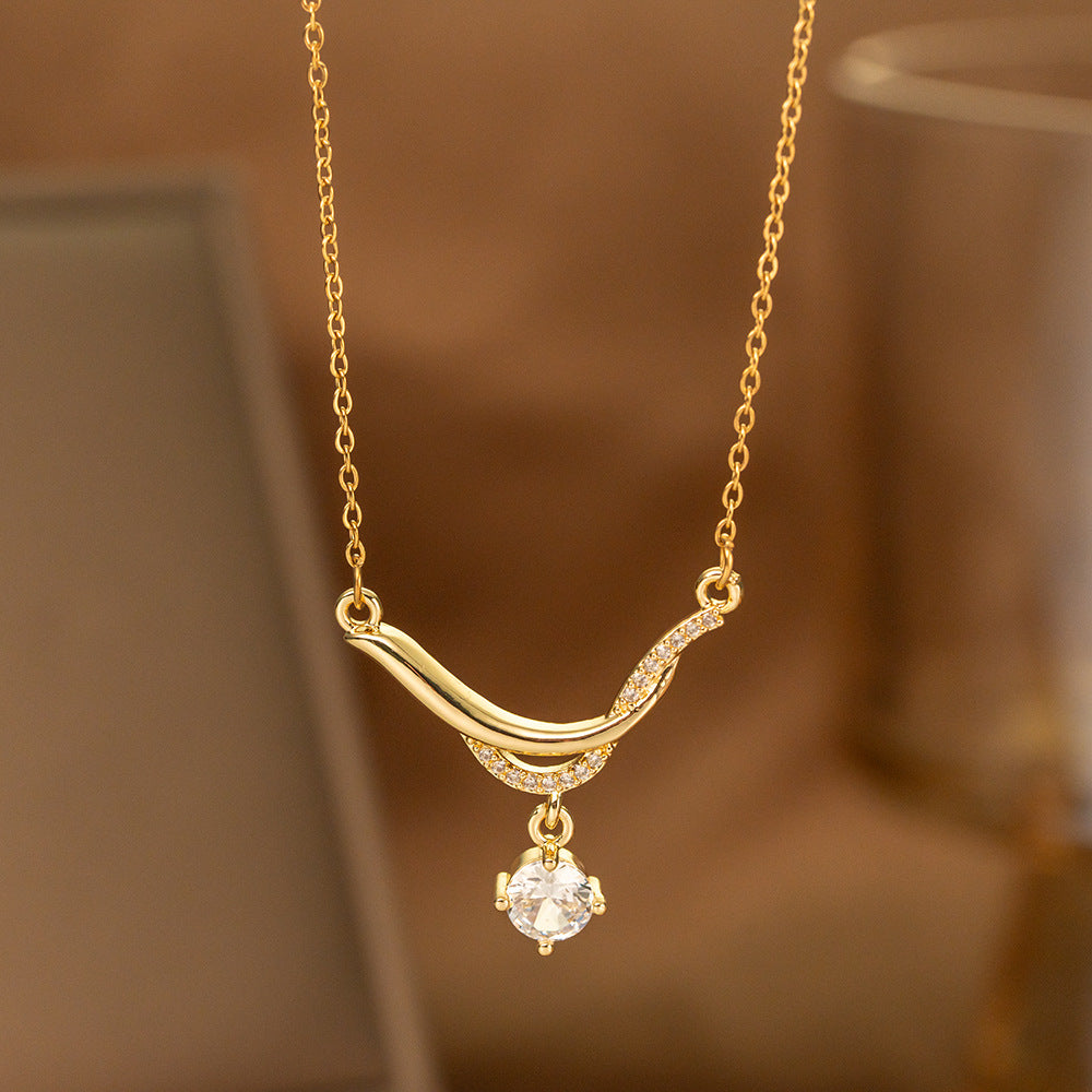 Single-diamond Pendant Necklace