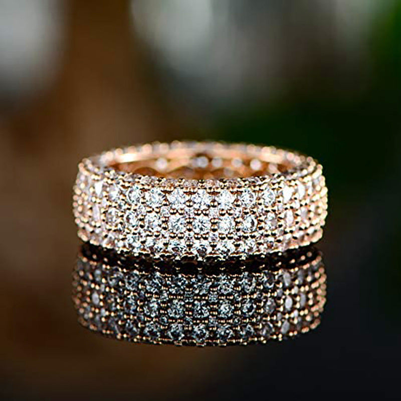 Multi-layer High-end Ring With A Sophisticated Look