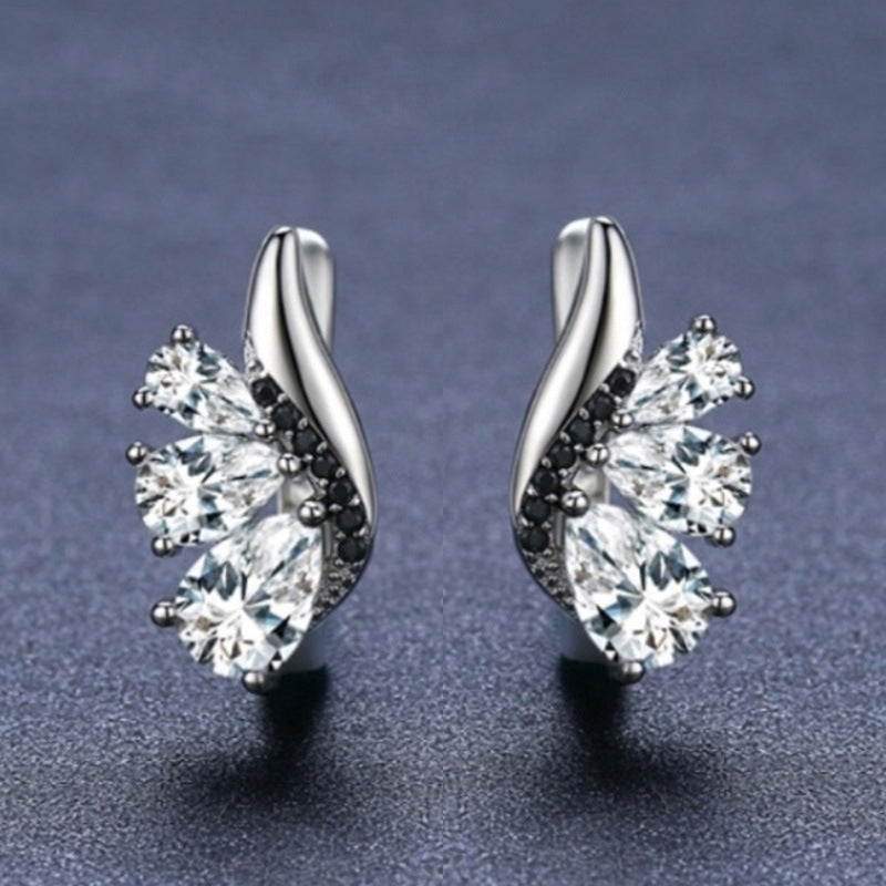 Wings Shape Earrings