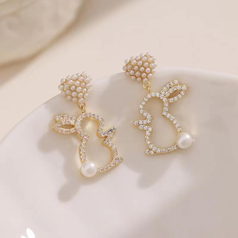 Pearl Bunny Earrings