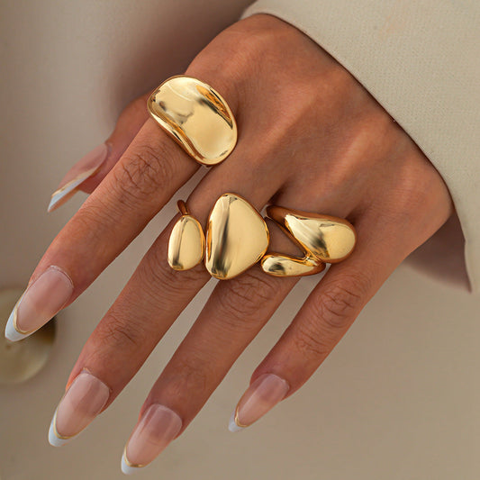Glossy Hug Ring Suit