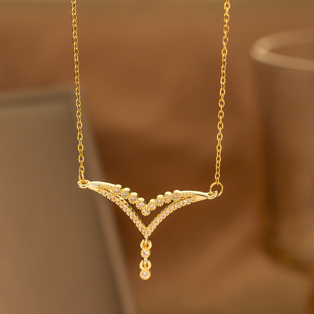 Single-diamond Pendant Necklace