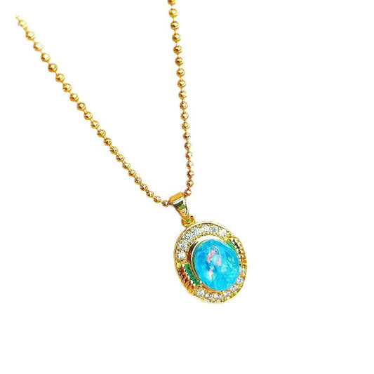 Versatile Collarbone Necklace