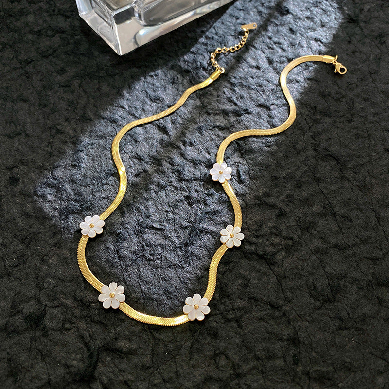 Stylish White Shell Necklace