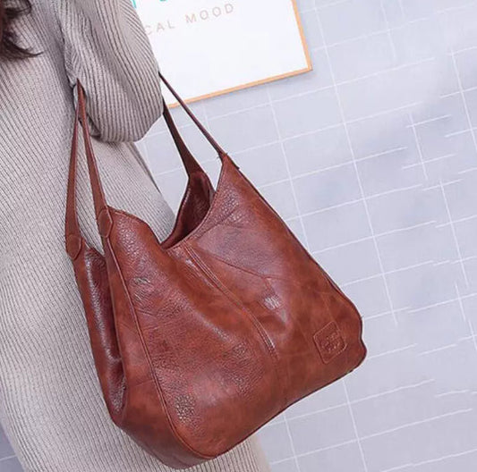 Vintage Large Capacity Shoulder Bag